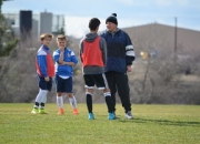 半岛体育娱乐-塔斯马尼亚联传控战术优化，球队整体配合更顺畅