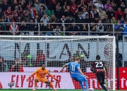 半岛体育官方-关于那不勒斯备战下一轮比赛，队伍士气高涨迎战对手的信息