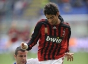 半岛体育直播-佛罗伦萨客场告负，遭逆风翻盘的简单介绍