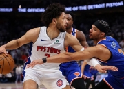 半岛体育官网-关于尼克斯队成功翻盘，取得关键胜利的信息