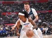 半岛体育网址-尤文图斯锋线火力全开，对手难以抵挡