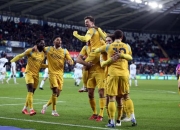 半岛体育官方入口-澳门球员加盟英冠球队，完成转会