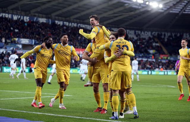 澳门球员加盟英冠球队，完成转会