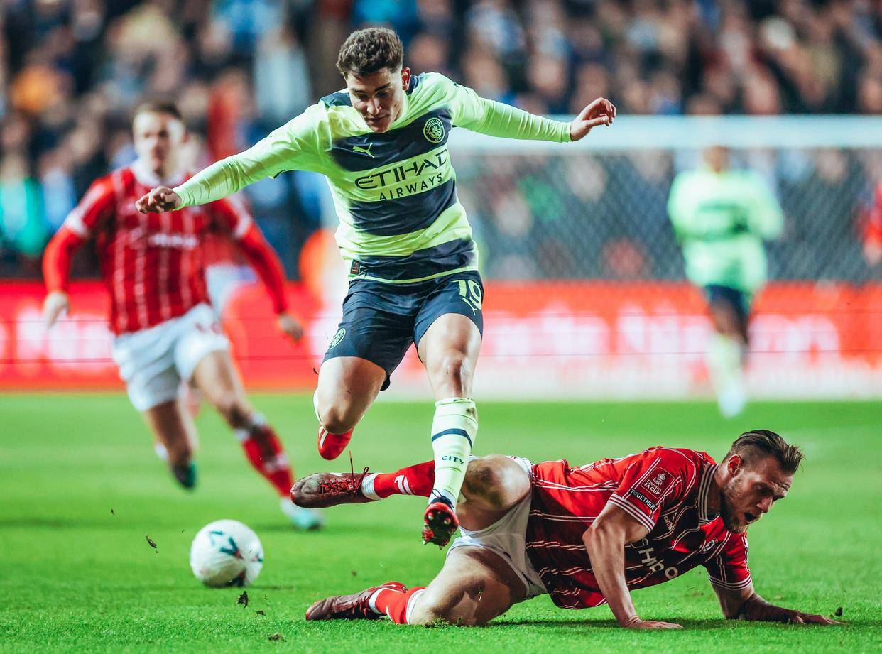 曼城主帅称球队状态回勇，决赛氛围已经浓厚的简单介绍