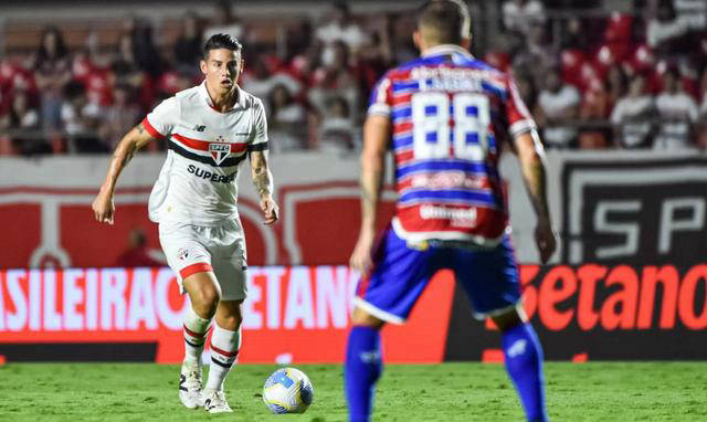 巴列卡诺重返胜利轨道，球队士气大振