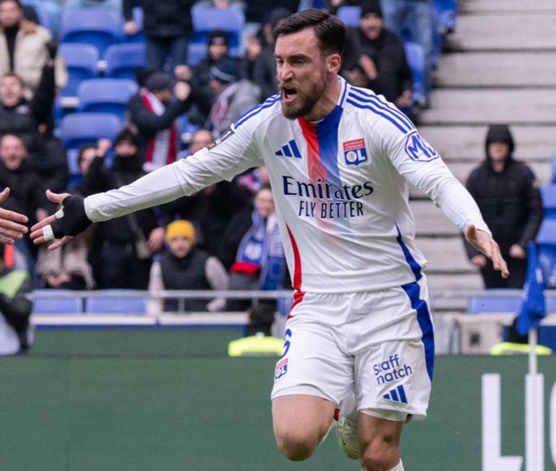 马赛主场大胜，法甲争冠形势日益激烈的简单介绍