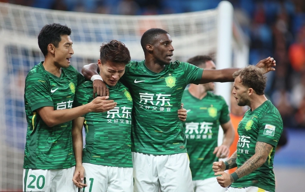 关于北京中赫国安客场战平大连人，暂时保持不败的信息