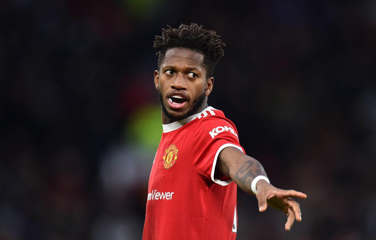 弗格森领衔球队取得关键胜利，继续向前进的简单介绍