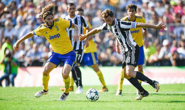 关于里尔队实力强劲，轻松战胜对手，拿下宝贵三分的信息