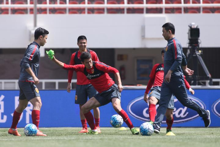 球队需调整心态，备战下一回合关键战