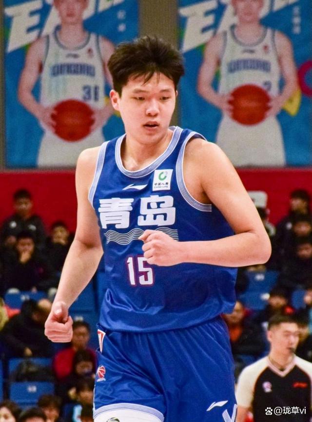 包含古巴篮球新星崭露头角，展现出色表现的词条