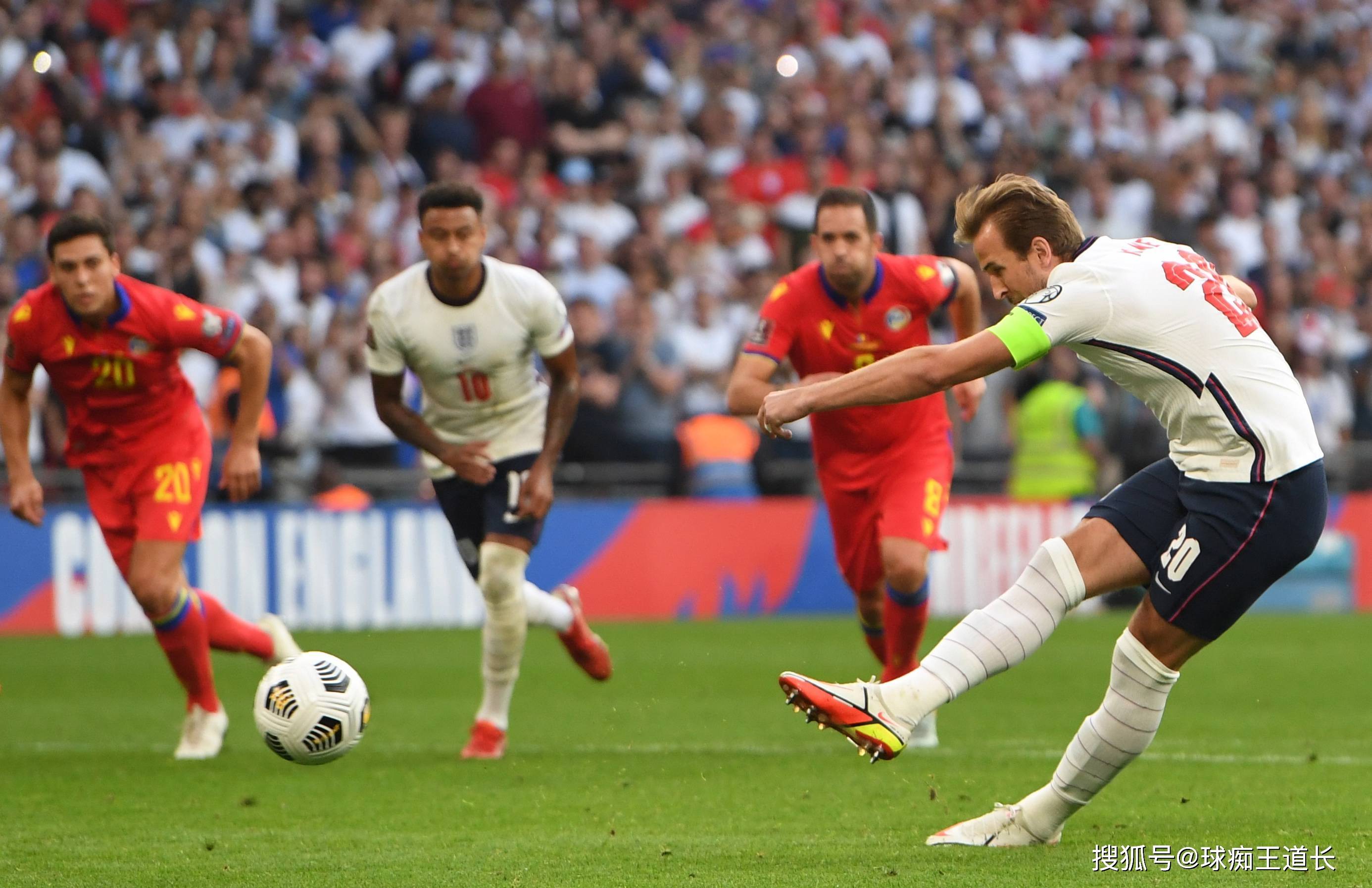 欧洲足球赛事精彩纷呈，球迷狂热支持的简单介绍