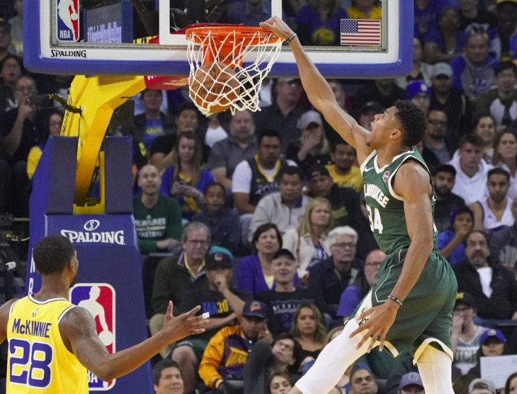 包含尼斯客场遭遇挫败，惨失比赛的词条