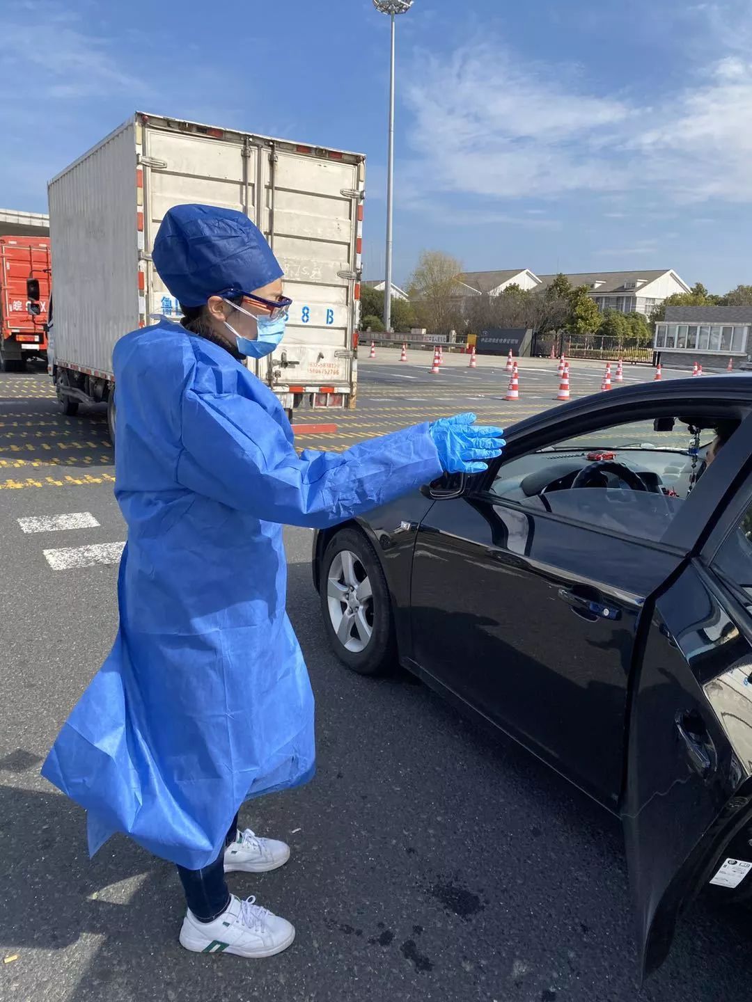 亚眠队新冠状病毒暴发，多场比赛推迟进行的简单介绍