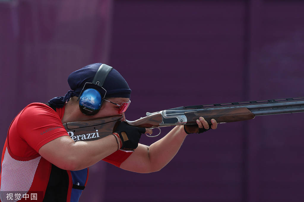 斯洛伐克选手展现实力，夺得首枚奖牌