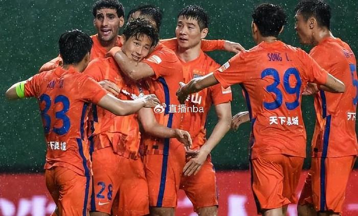 关于江苏苏宁积极备战，河北华夏实力逐渐显现的信息