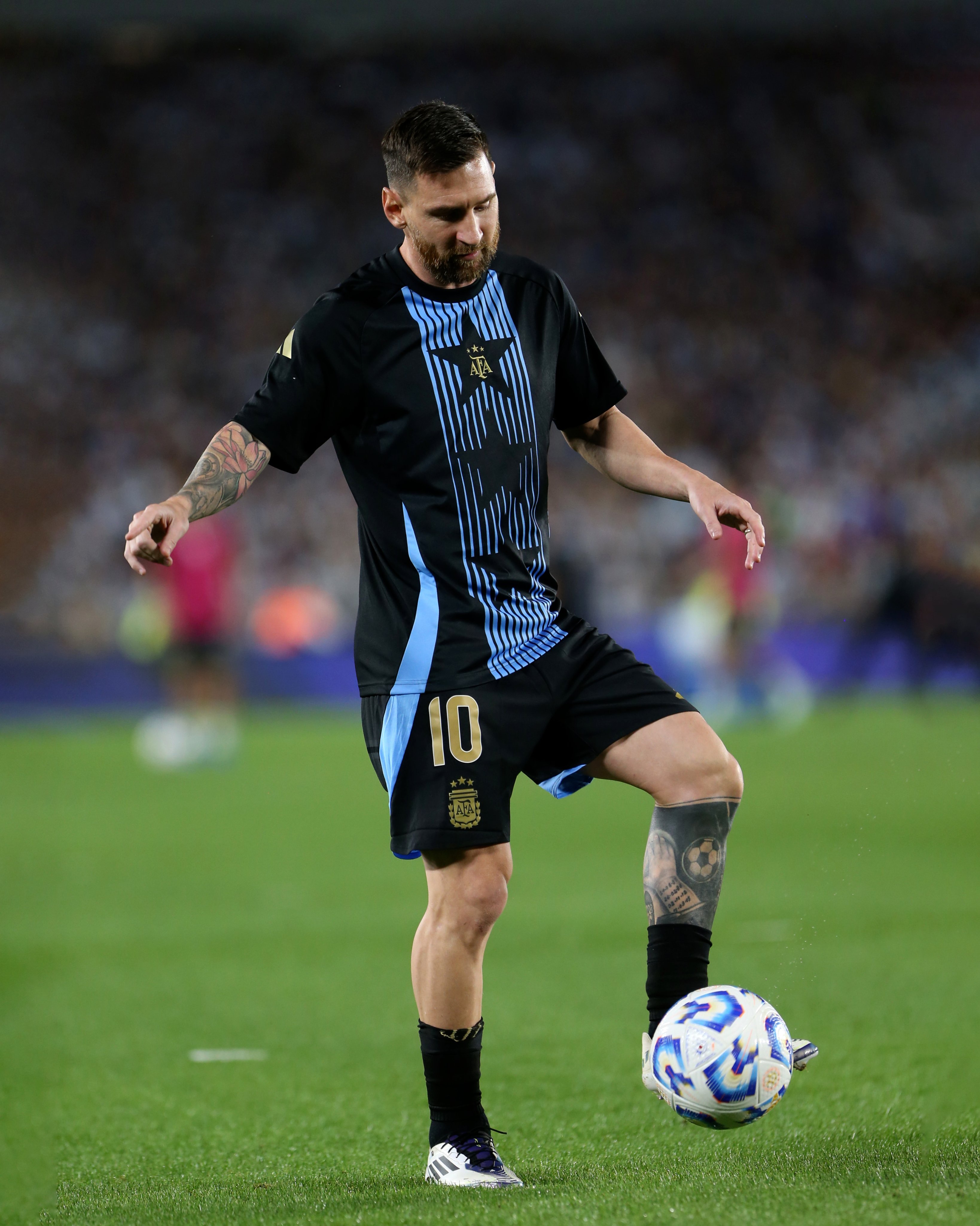 阿根廷篮球队实力超群，斩获胜利