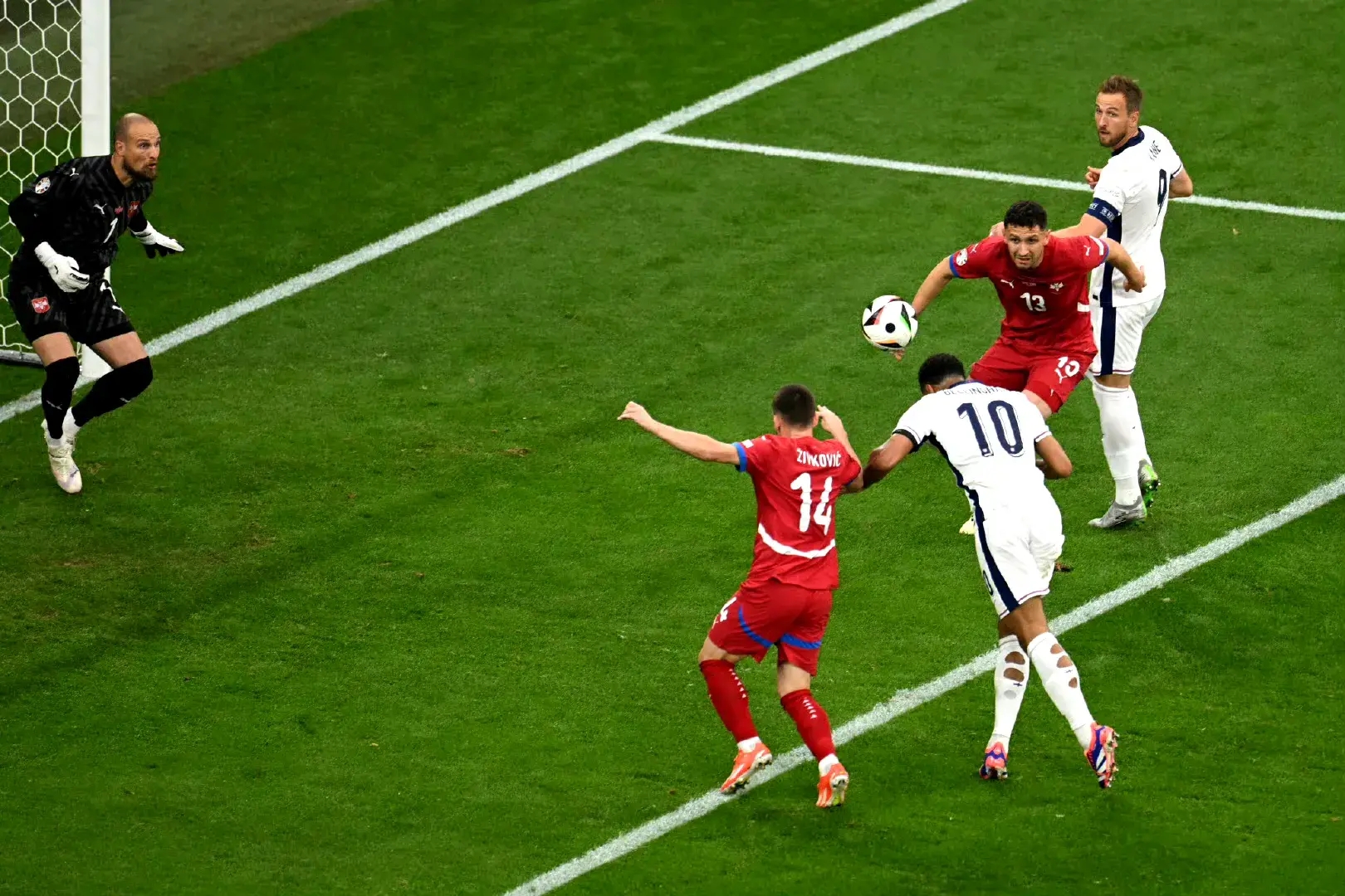 关于欧洲杯预选赛：对抗激烈，种子队称霸的信息