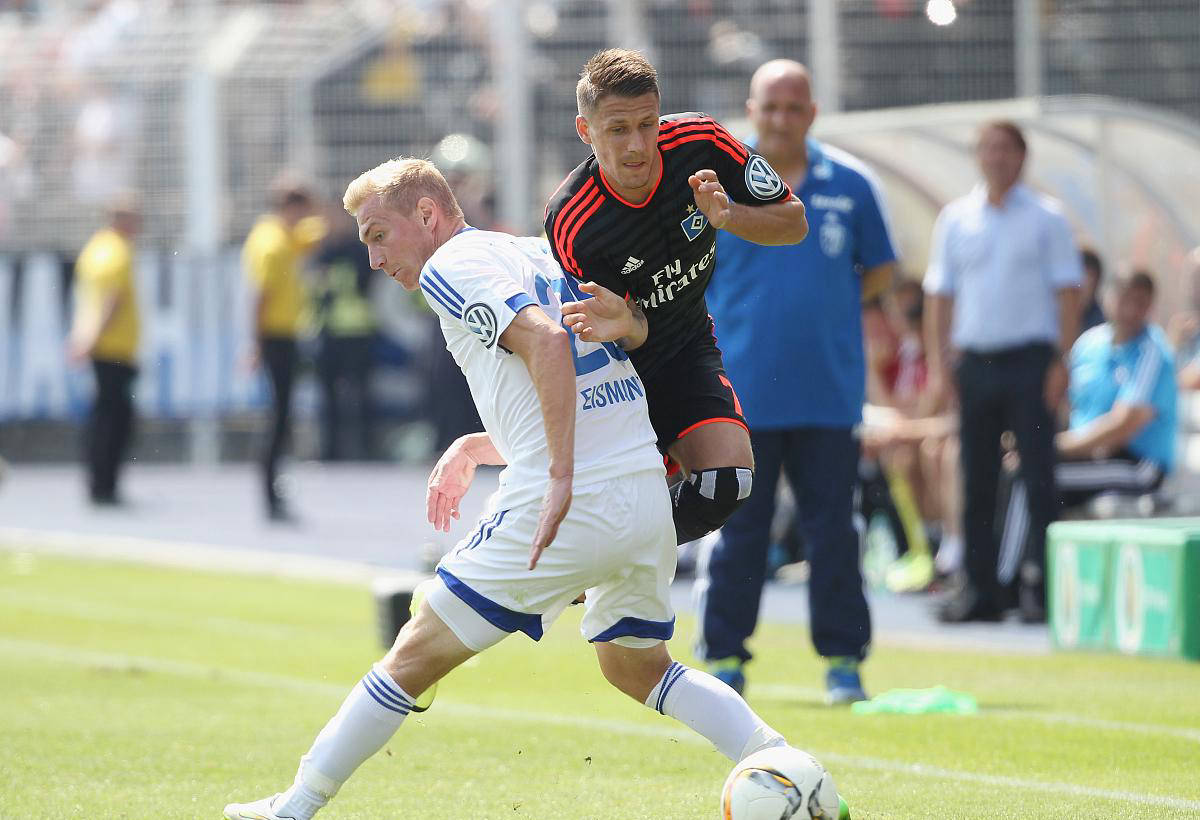 关于汉堡主场失分，降级形势日趋凶险的信息